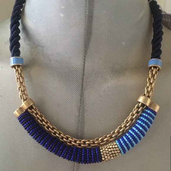 :: Stella & Dot Marine Hand Beaded Necklace - Picture 10 of 11